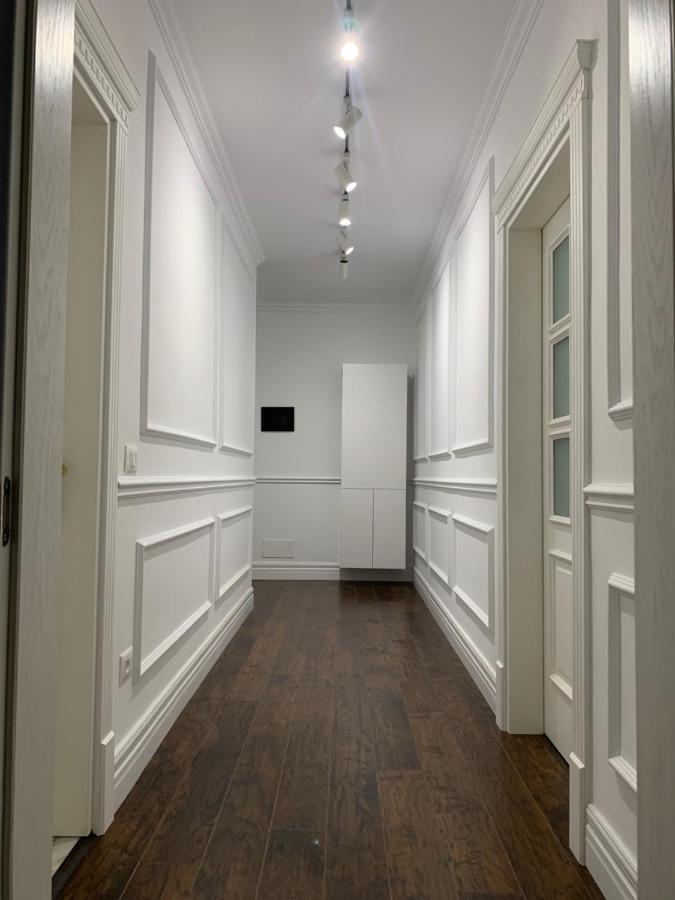 Royal Apartament Дуррес Екстер'єр фото