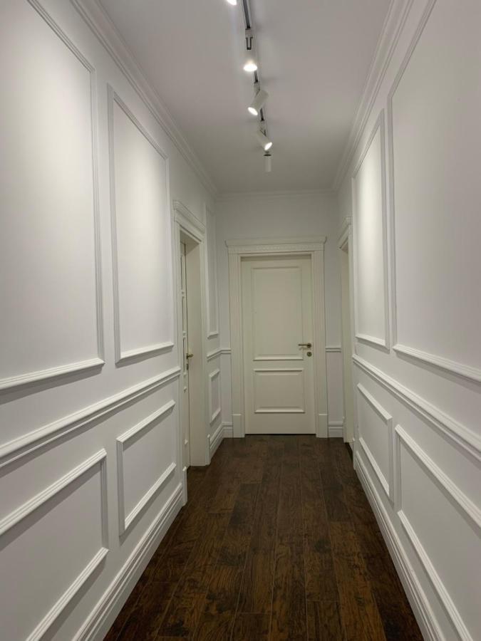 Royal Apartament Дуррес Екстер'єр фото