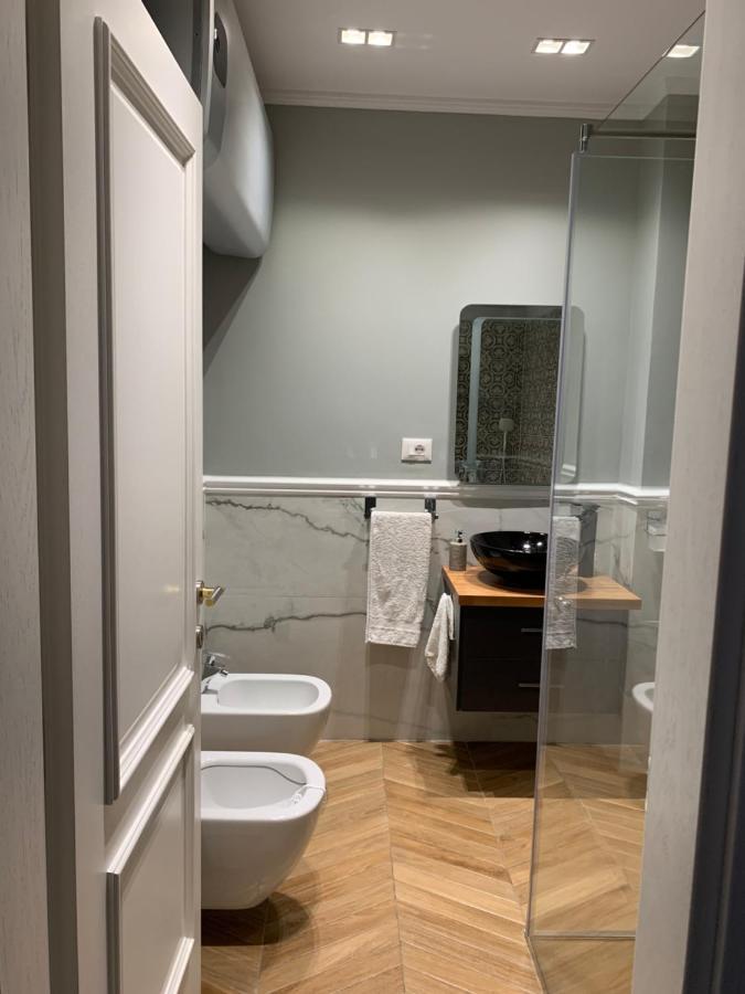 Royal Apartament Дуррес Екстер'єр фото